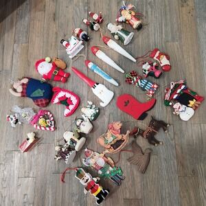 Vintage Cozy Christmas Tree Ornaments Grandma's Attic Wood Ceramic Mix Lot Of 30